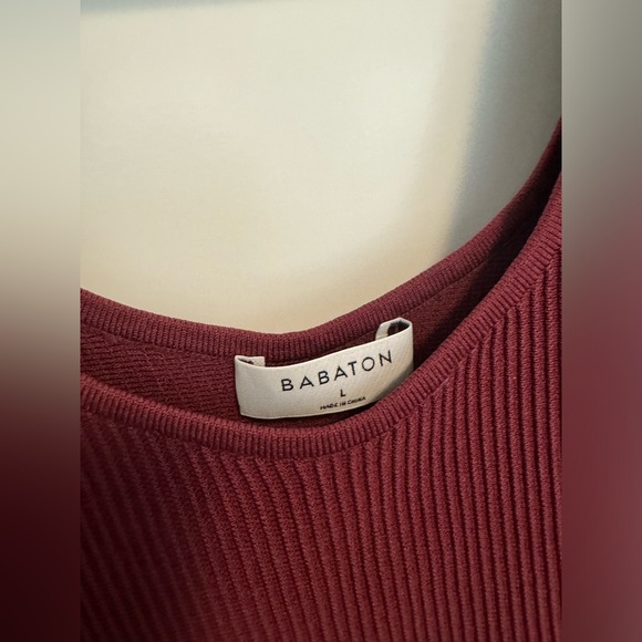 Aritzia Babaton Sculpt Knit Scoopneck Longleeve - Burgundy - Size L - Picture 3 of 3